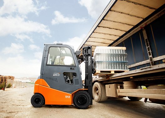 3-WHEEL ELECTRIC FORKLIFT